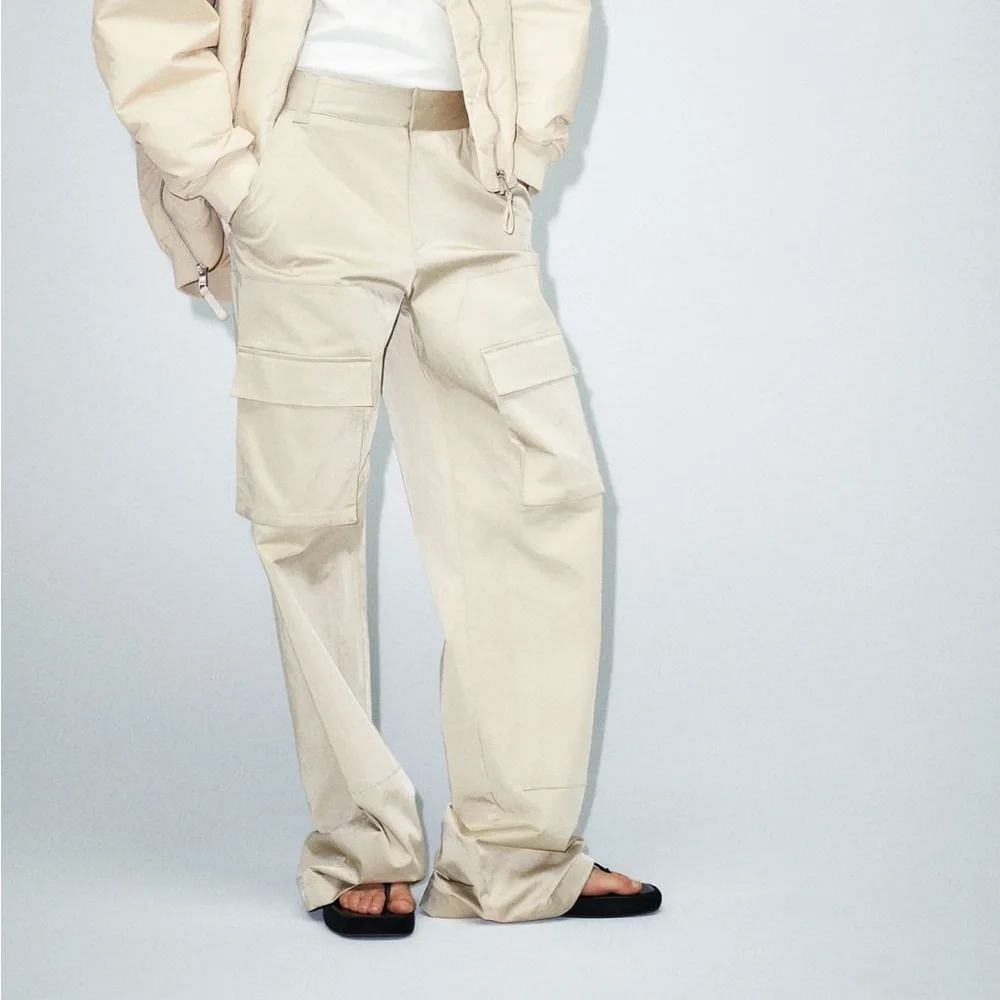 Zara NWOT satin straight leg pocket front cargo pants - Picture 2 of 5